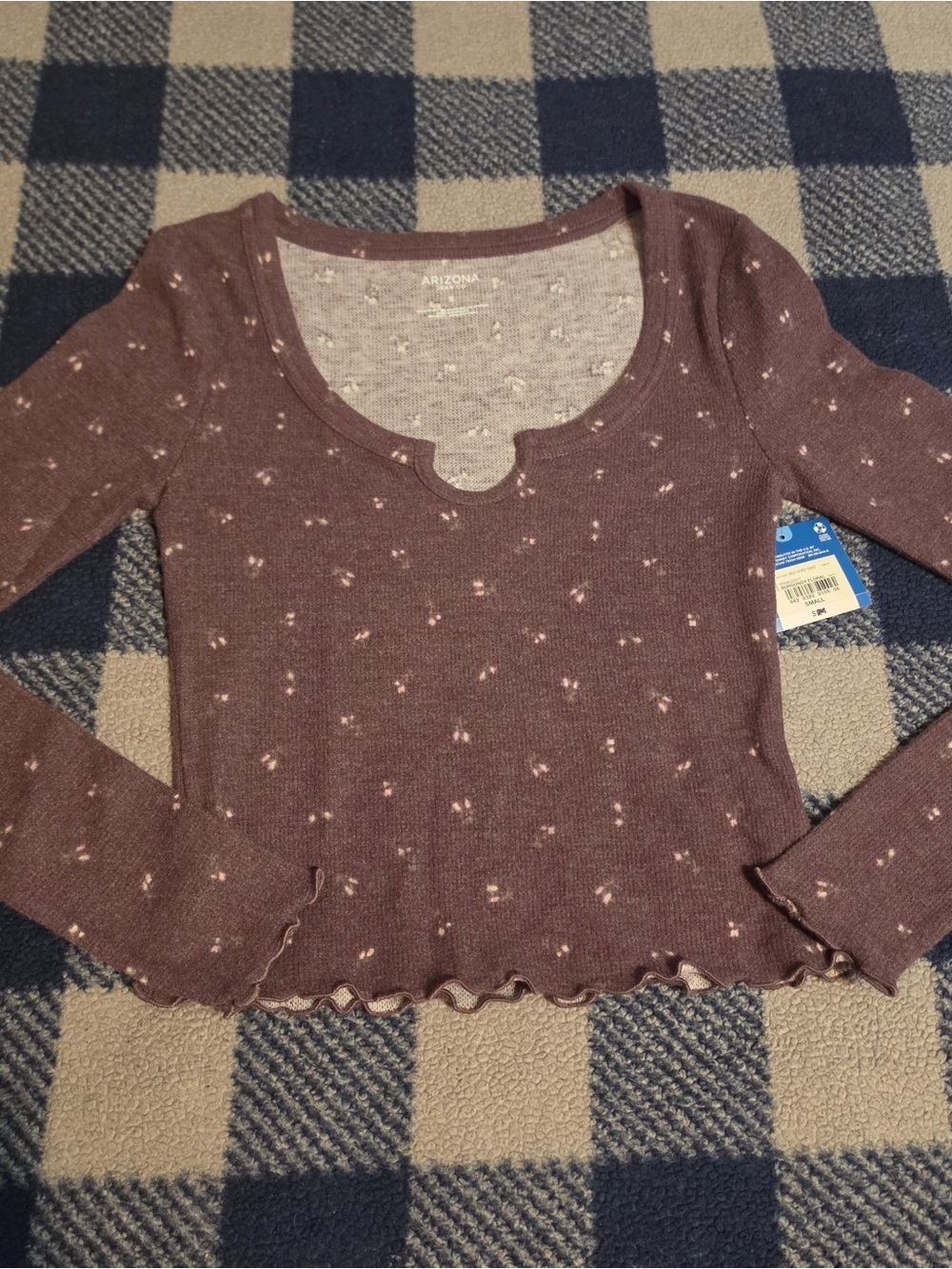 coquette style cropped shirt by arizona jeans co